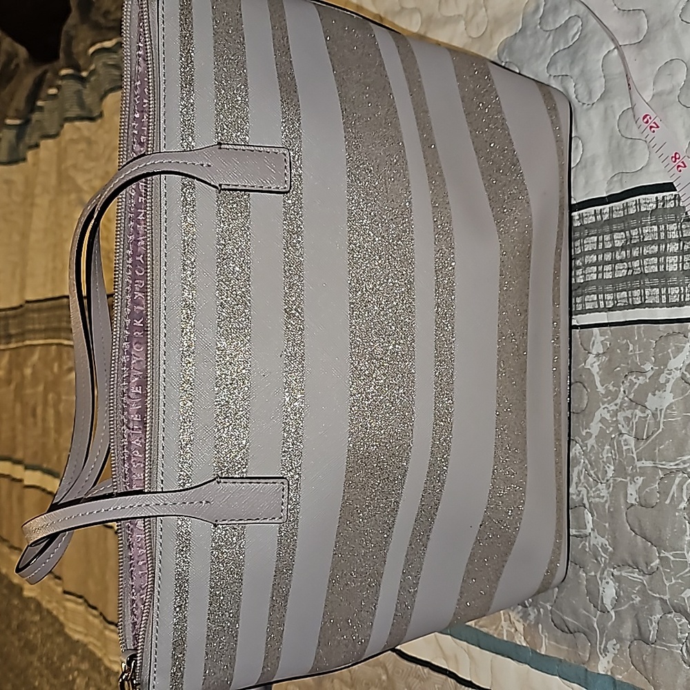Kate Spade purse - Picture 5 of 6